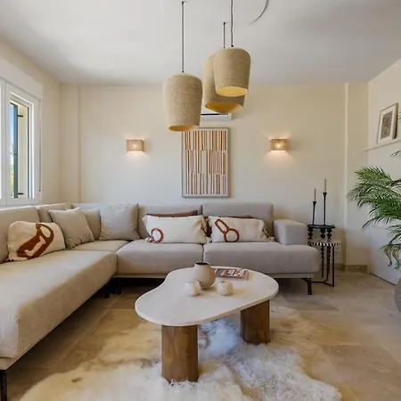 Apartment Costabella Townhouse Near The